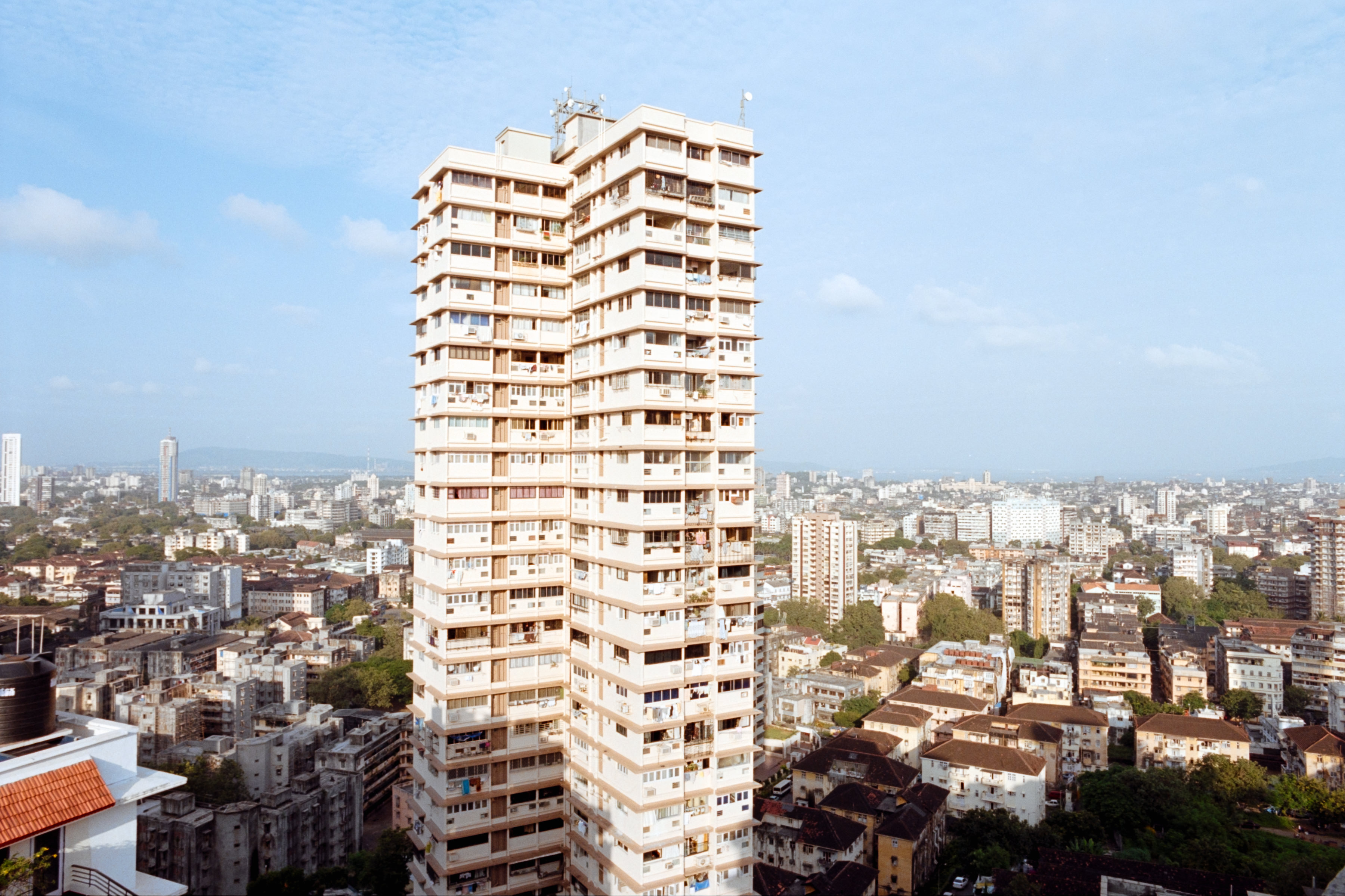 AHP F2004 09 001 sc250526 img25 NLP